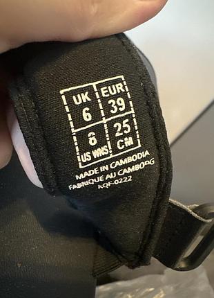Чорні, мʼякі, зручні, спортивні босоніжки puma lily sling back casual., та розмір 38-39 (25 см) 5