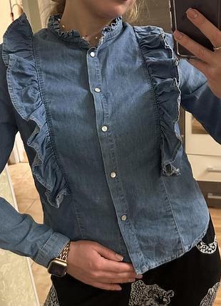 Джинсова рубашка primark з рюшами