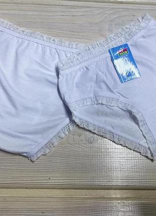 Трусы белые на девочку с кружевом 3-7 лет 104