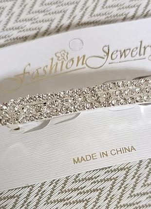 Вишукані прикраси для волосся, новенькі. красиво виглядають на довгому волоссі. вартість 50 грн за 1 шт.