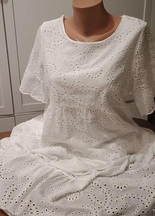 Платье из прошвы