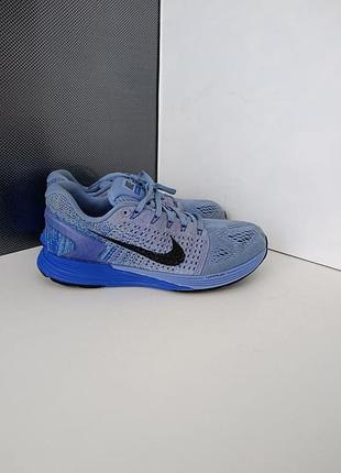 Жіночі кросівки nike