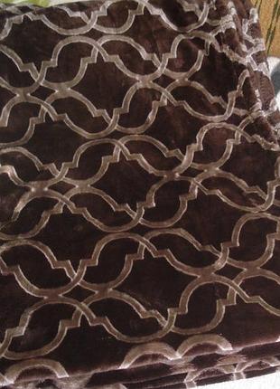 Очень красивый фирменный плед/покрывало