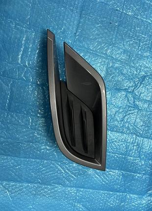 Решетка бампера правое renault clio iv рестайл gt 601983381r