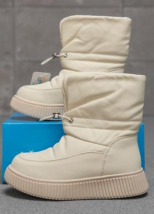 Дутики, сапоги девчачьи зимние молочные
