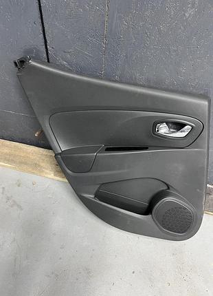 829a17062r renault clio 4 карта обшивка двери левая  задняя хетчбек