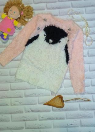 Теплий пухнастий новорічний светр з пінгвіном