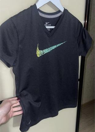 Футболка оригинал nike спортивная найк