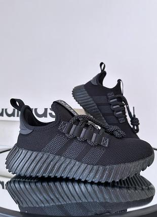 Практичные качественные кроссовки adidas kaptir