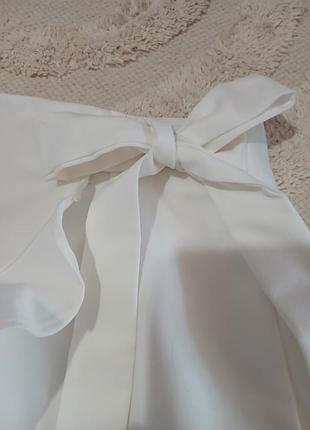 Стильна біла міні спідниця 3