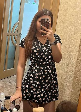 Сукня-шорти в квіточку