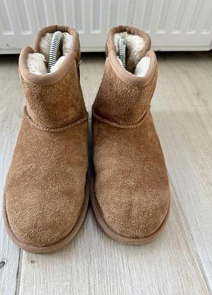 Ugg дитячі