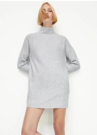 Светр сукня оверсайз