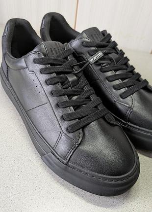 Кроссовки мужские pull &amp; bear 42 размер, новые