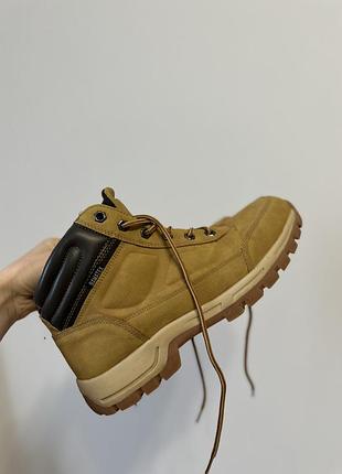 Чоловічі черевики