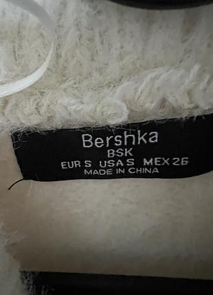 Свитер bershka оверсайз р.s 3