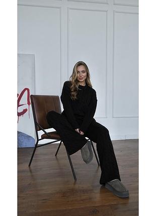 Шоколадний вязаний трикотажний спортиврий костюм