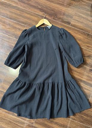 Жіноче плаття