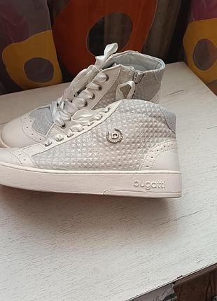 Черевички жіночі bugatti,38 р