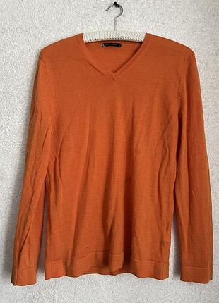 Помаранчева жіноча вовняна кофта
