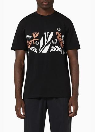 Fred perry mens black t-shirt laurel wreath graphic print чоловіча футболка від культового британського бренду