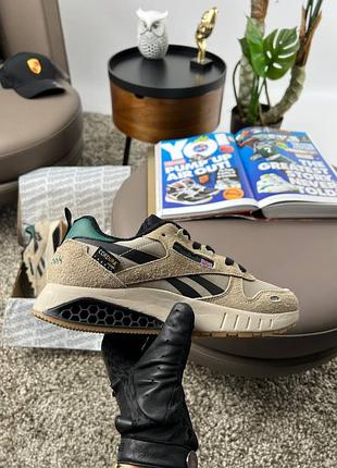 Reebok classic leather hexalite sand black gum 7