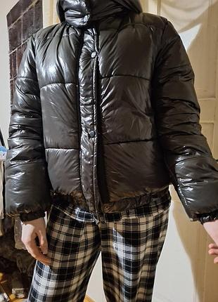 Пуховик жіночий