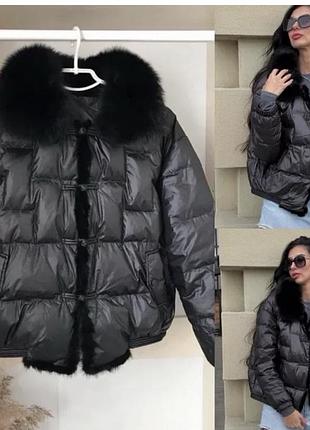 Легкий натуральний пуховик