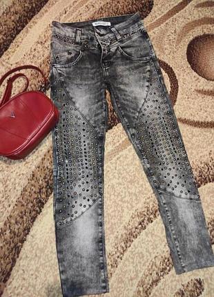 Джинсы, джоггеры, скины, штаны женские