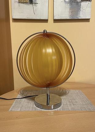 Вінтажна лампа