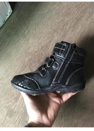 Демисезонные ботинки на липучках 5