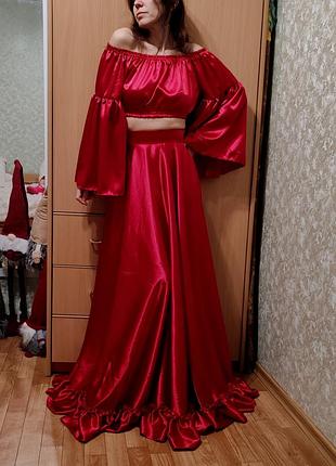 Костюм интерьерский пышная юбка назапах и топ с широкими рукавами и открытыми плечами magelite