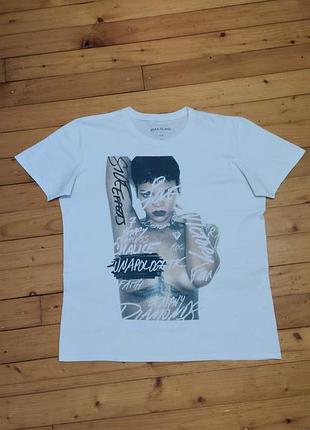 Футболка river island с изображением рианы. альбом "unapologetic"