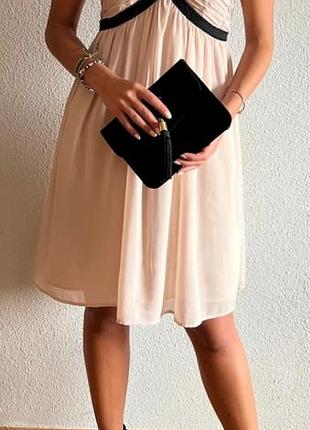 Нежное коктейльное платье