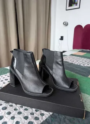 Ботильоны asos с открытым носком, 37 размер