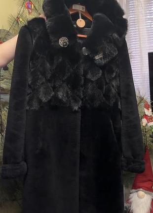 Тепла шубка з мутона та норки