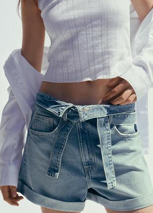 Джинсовые шорты trf с ремнем от zara