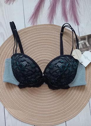 Бюст, бюстгальтер