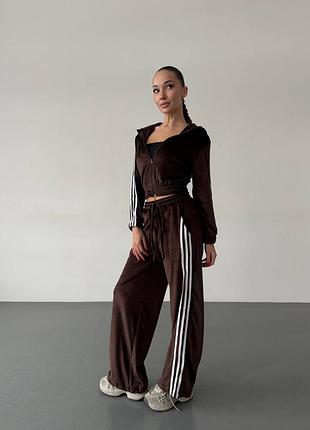 Костюм спортивний