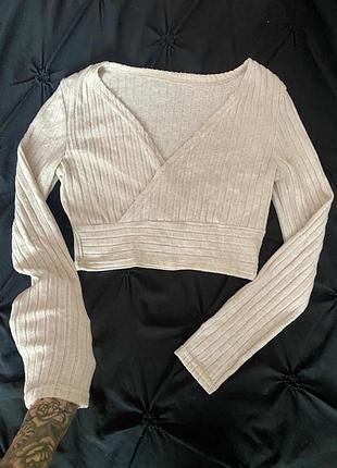 Лонгслів кроп топ з рукавом на запах плюшевий м’який теплий бежевий кремовий y2k shein