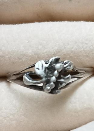Серебряная винтажная кольца 925 проби