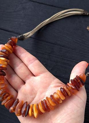 Вишукане намисто з натурального бурштину ′шепіт осені′