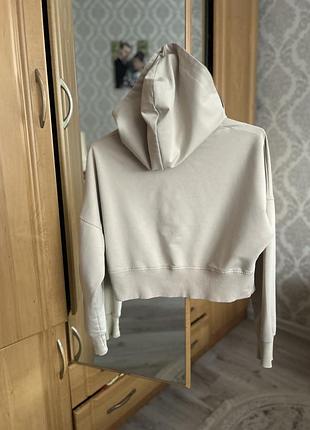 Короткий гарний светер 2