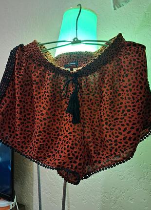 Шорты лео принт