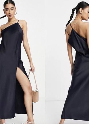 Вечірня коктейльна сукня темно синього кольору