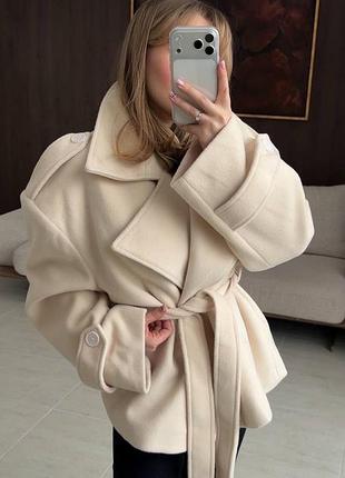 Пальто жіноче