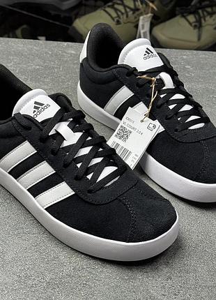 Чорні кеди кросівки адідас adidas id6313
