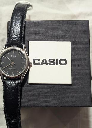 Чоловічий наручний годинник casio mtp-1154
