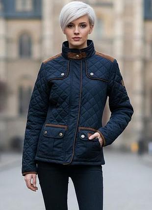 Стьобана куртка всесвітньо відомого бренду diesel