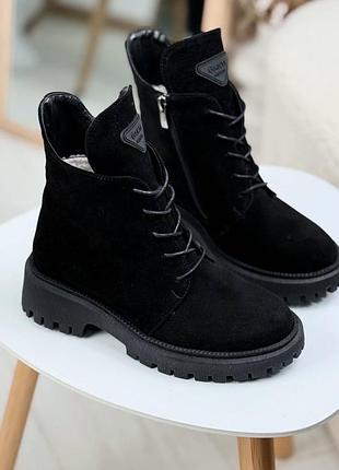 Черевики зимові замшеві з хутром чорні жіночі на платформі